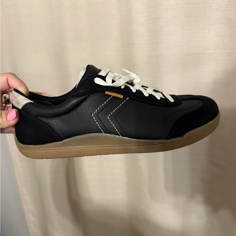 Dr. Scholl's Black Sneakers - Women's Be True Lace Up Sneaker